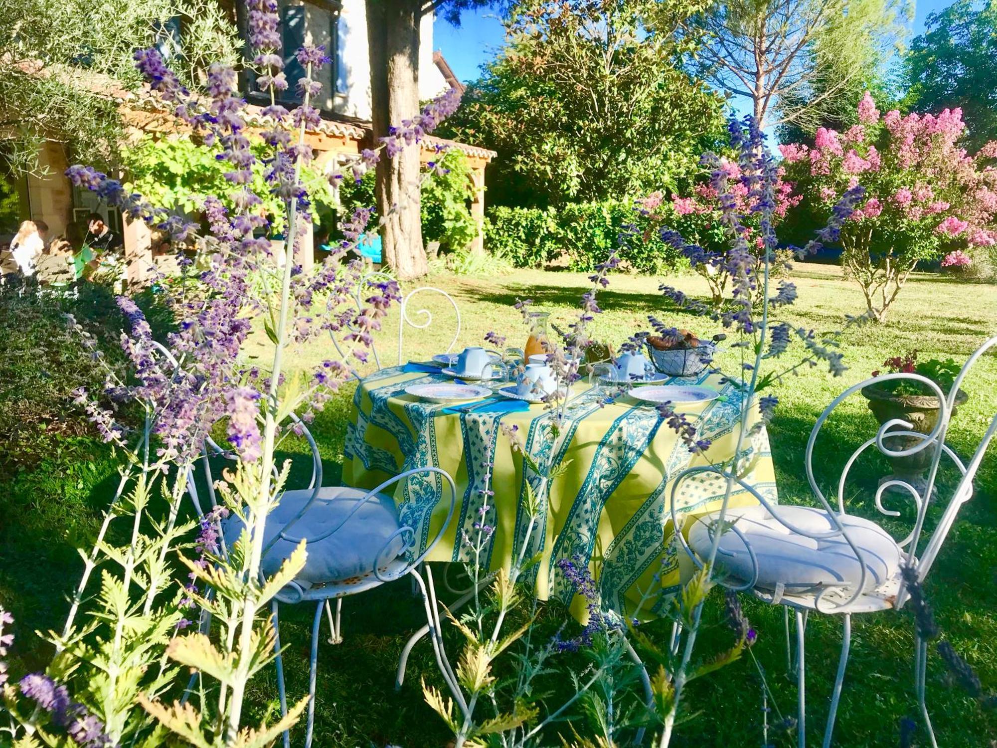 Le Relais Des Anges Panzió Mercuès Kültér fotó
