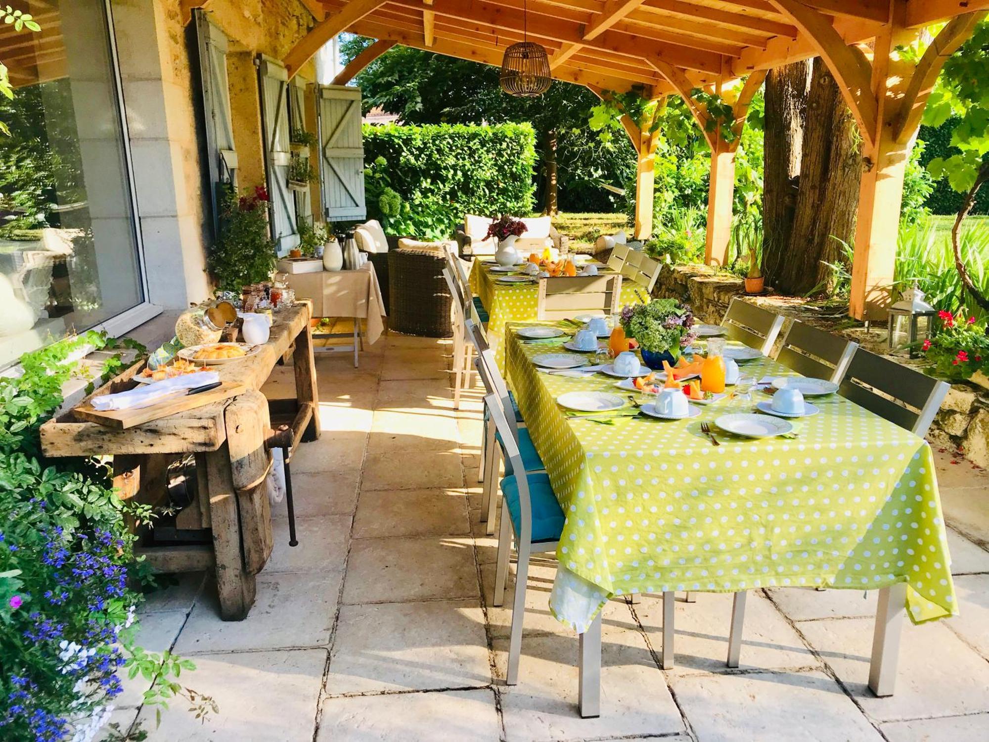 Le Relais Des Anges Panzió Mercuès Kültér fotó