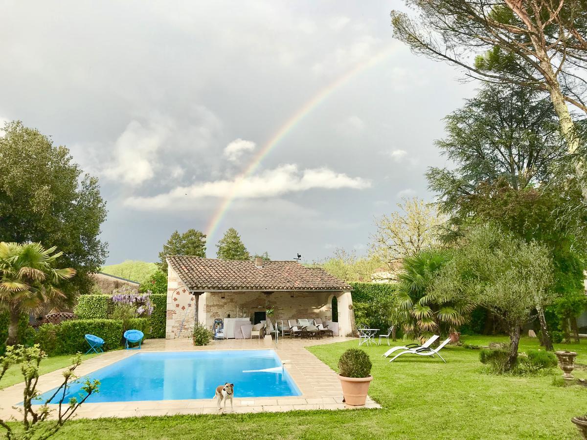 Le Relais Des Anges Panzió Mercuès Kültér fotó